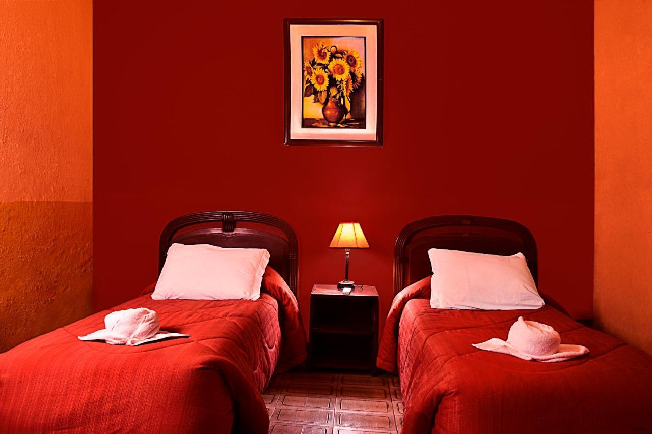 ויה טונארי Cesar'S Tropical Hotel מראה חיצוני תמונה