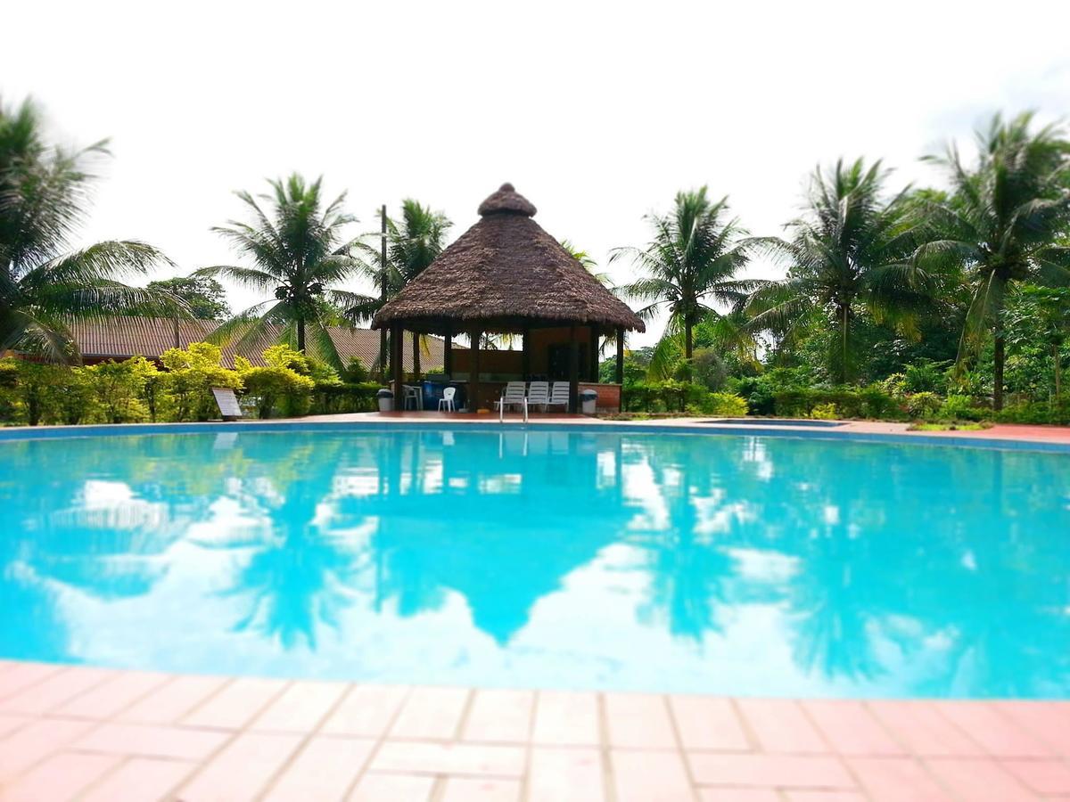 ויה טונארי Cesar'S Tropical Hotel מראה חיצוני תמונה
